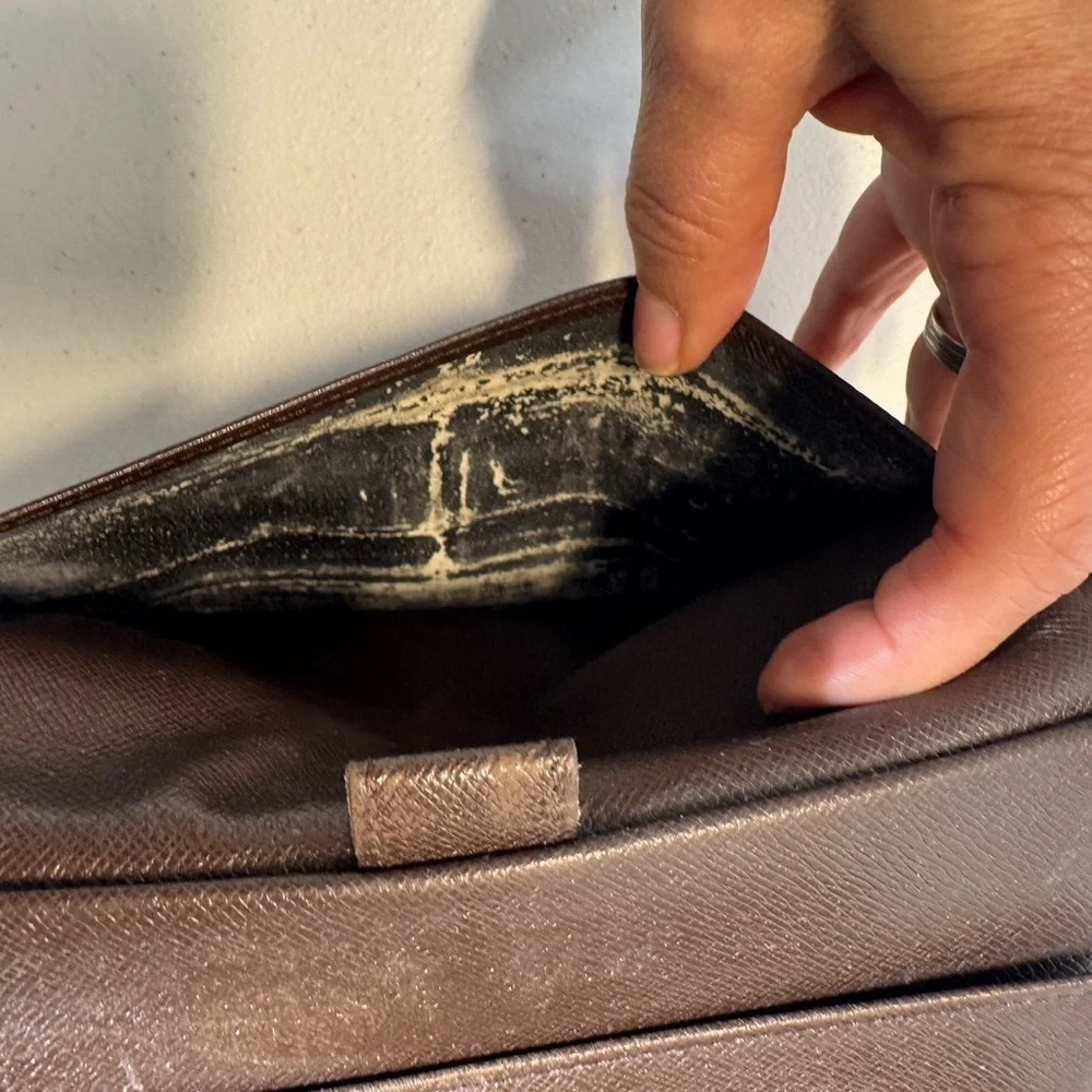 Louis Vuitton Damier Ebene Wallet - Picture 11 of 11